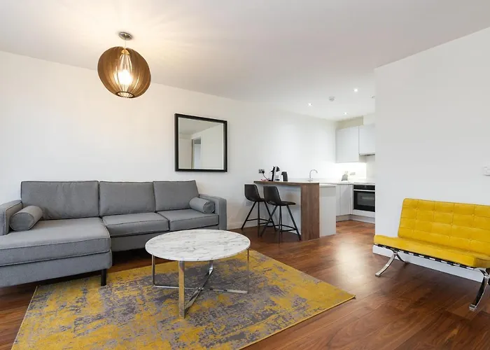 Fernbank One Apartment